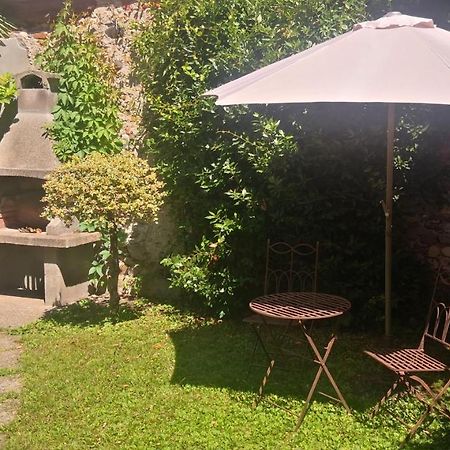 Residenza Esse Villa Angera Kültér fotó