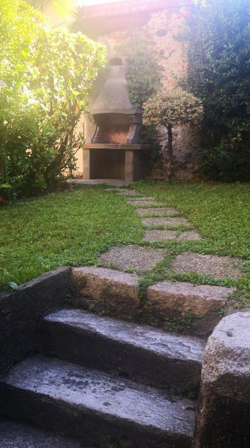 Residenza Esse Villa Angera Kültér fotó