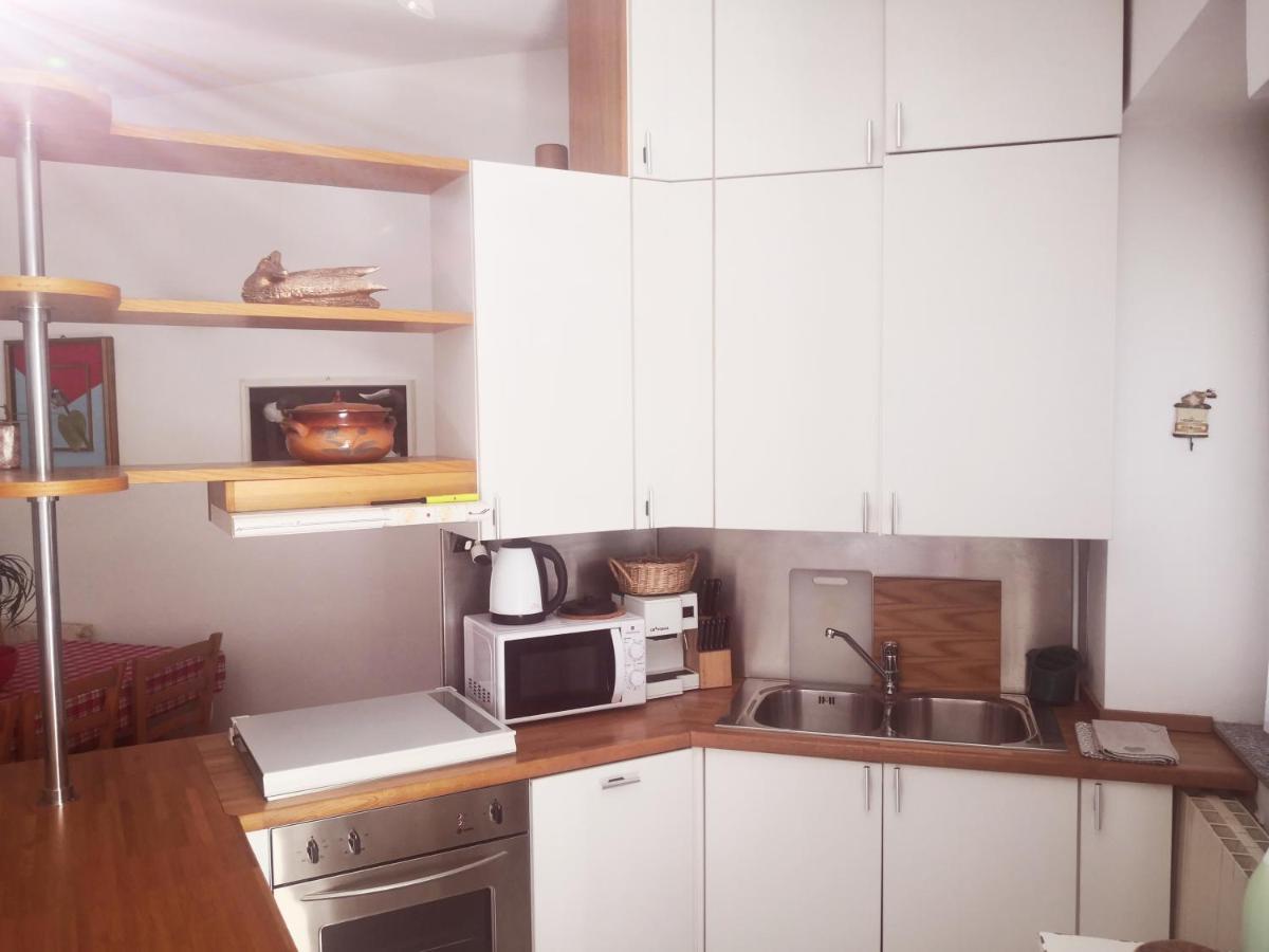 Residenza Esse Villa Angera Kültér fotó