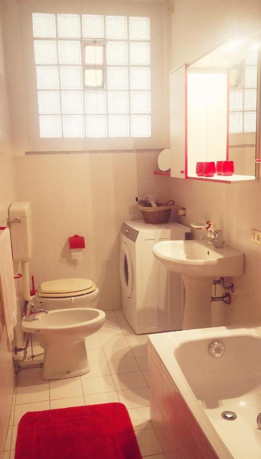 Residenza Esse Villa Angera Kültér fotó