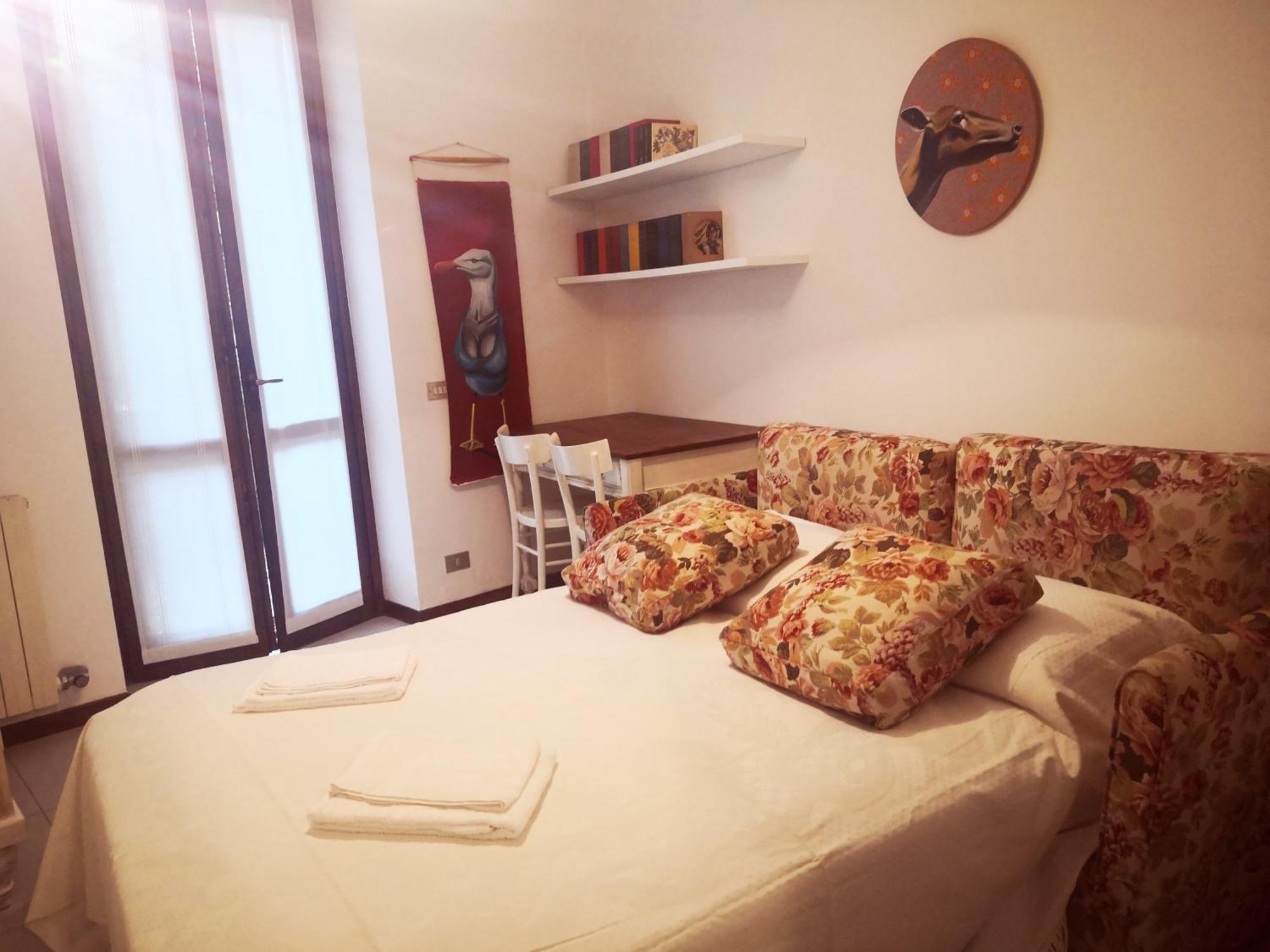 Residenza Esse Villa Angera Kültér fotó